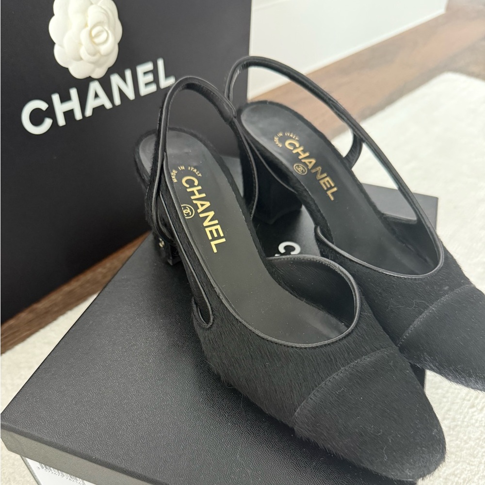 CHANEL Black Ponyhair Slingback Heels